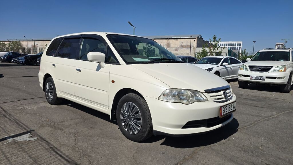 Honda Odyssey: 2001 г., 2.3 л, Бензин, Минивэн: фото 1