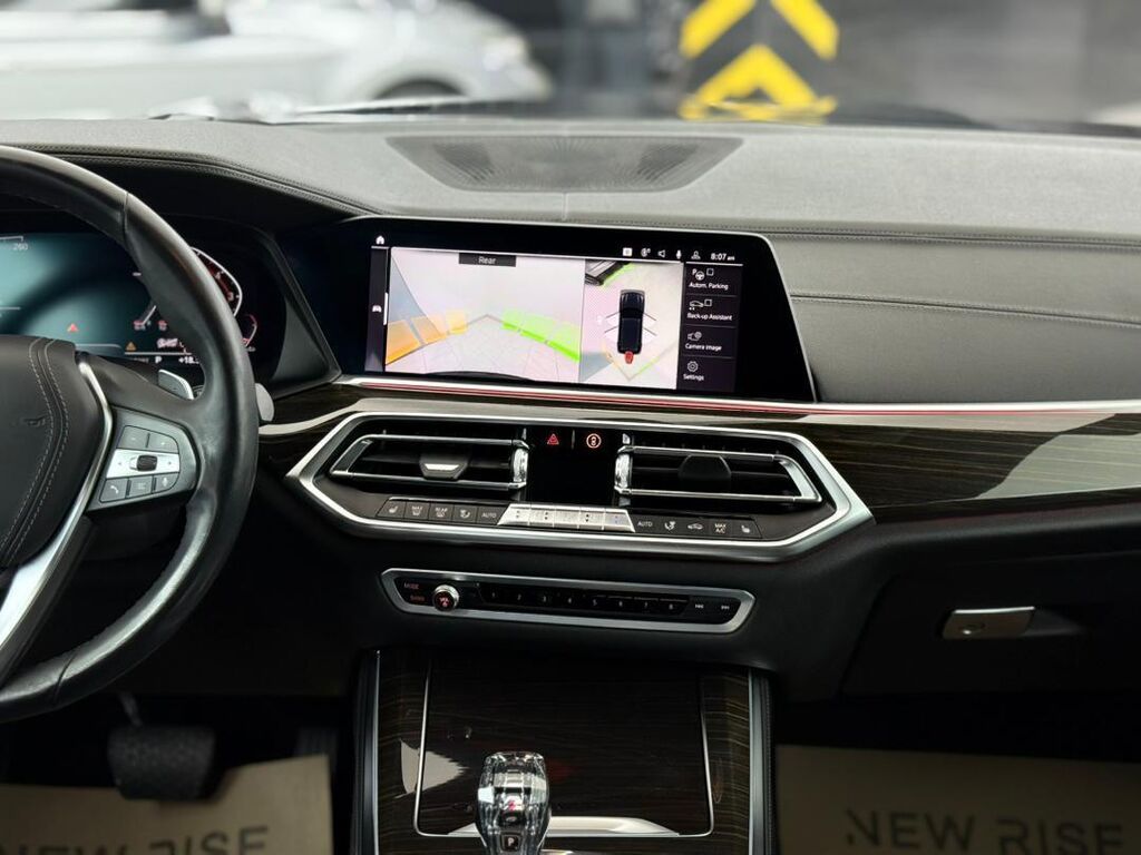 BMW X5: 2019 г., Бензин, Кроссовер: фото 3