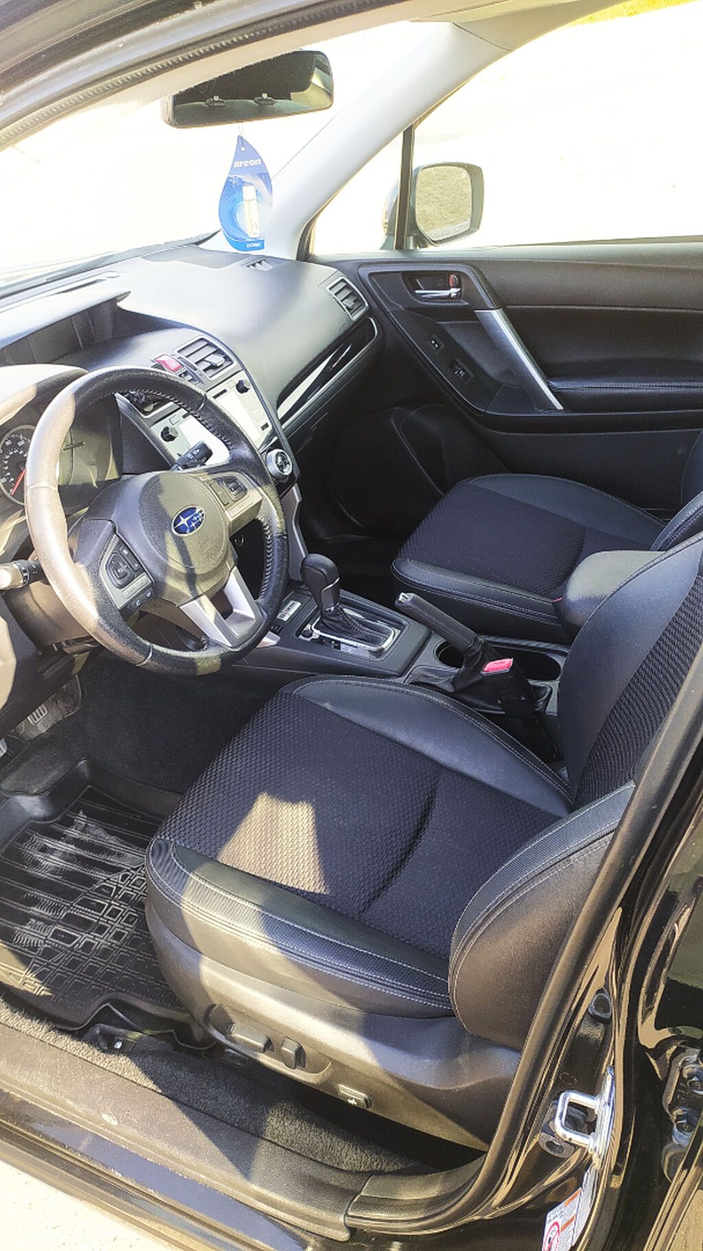 Subaru Forester: 2017 г., 2.5 л, Вариатор, Бензин, Кроссовер: фото 5