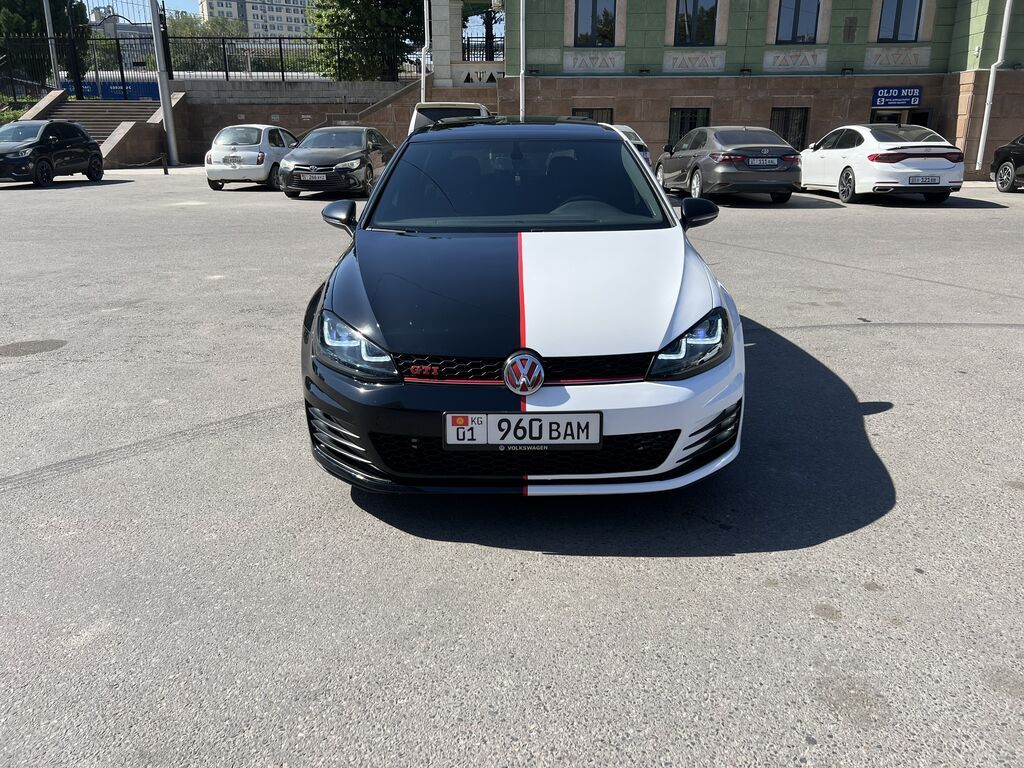 Volkswagen Golf GTI: 2014 г., 2 л, Робот, Бензин, Хэтчбэк: фото 1