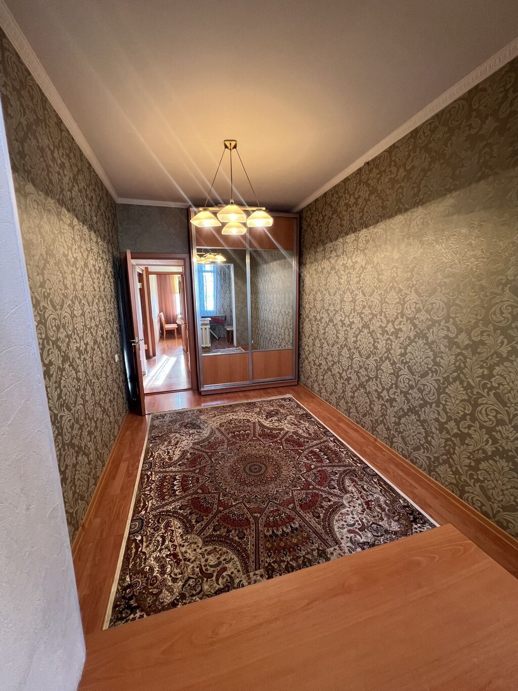 Продаю 3-комнатную квартиру 95 м² в 7 мкр, 7 этаж: фото 6