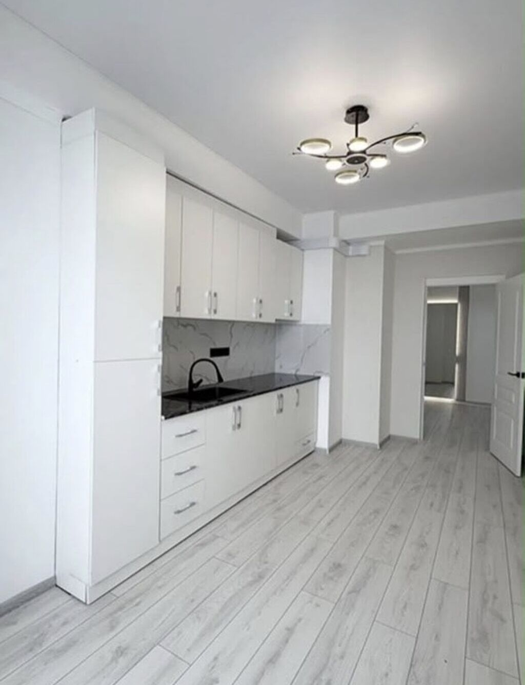 2 комнаты, 73 м², ул. Горького / Алматинка Элитка, 14 этаж, Евроремонт: фото 4