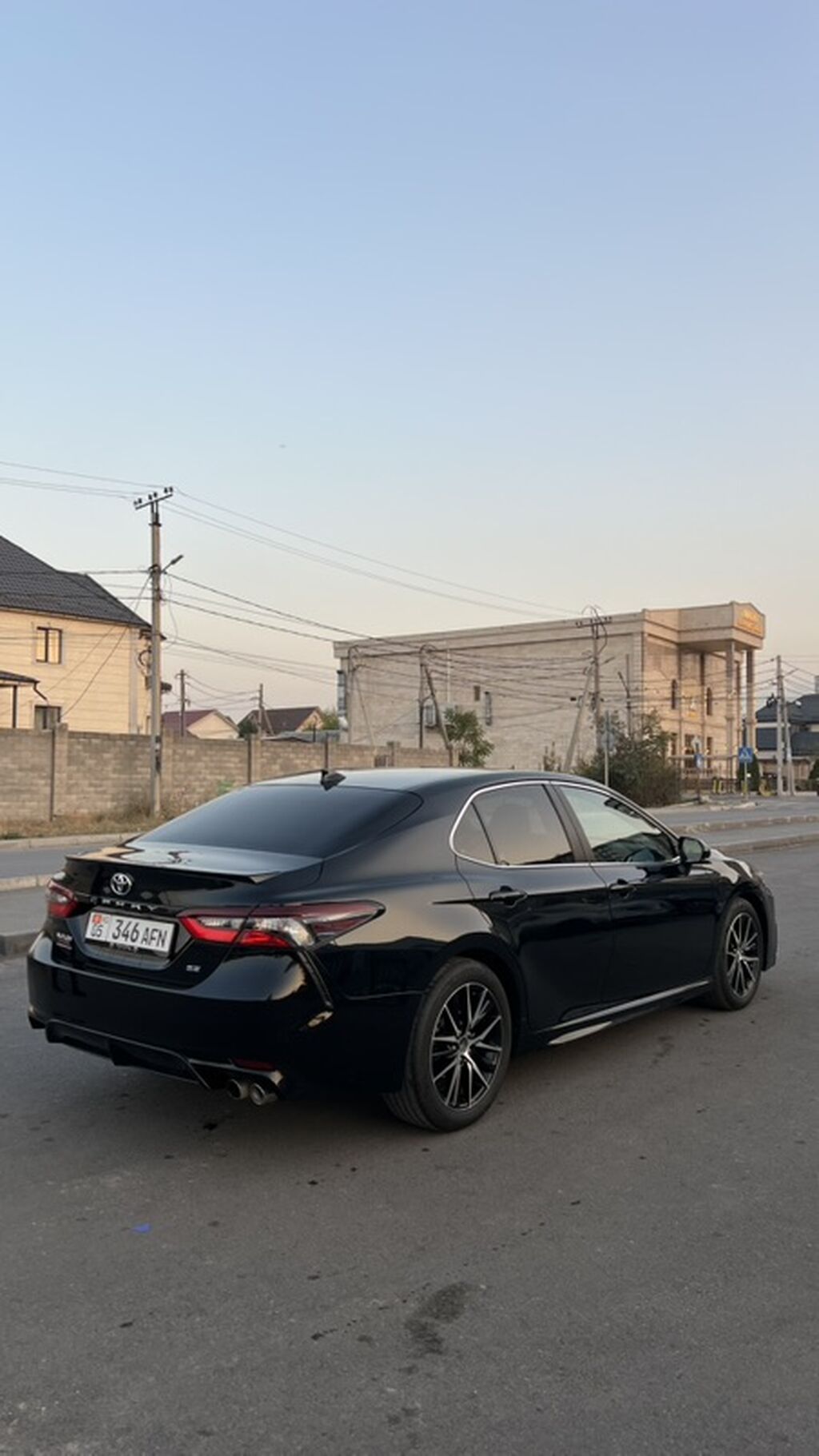 Toyota Camry: 2022 г., 2.5 л, Автомат, Седан: фото 7
