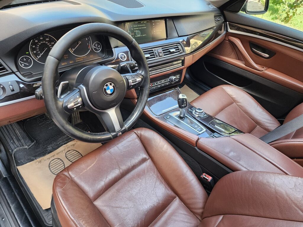 BMW 5 series: 2011 г., 3 л, Автомат, Бензин, Седан: фото 7