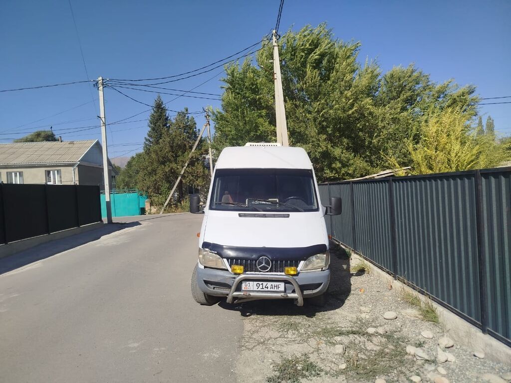 Mercedes-Benz Спринтер: 2001 г., 2.2 л, Механика, Дизель, Фургон: фото 2
