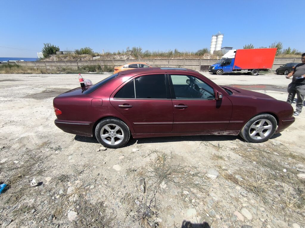 Mercedes-Benz E-Class: 2001 г., 2.7 л, Автомат, Дизель, Седан: фото 6