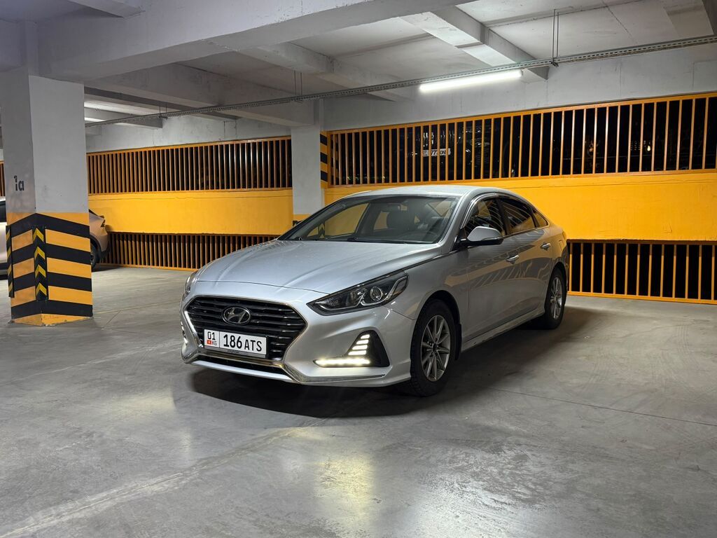 Hyundai Sonata: 2017 г., 2 л, Автомат, Газ, Седан: фото 2