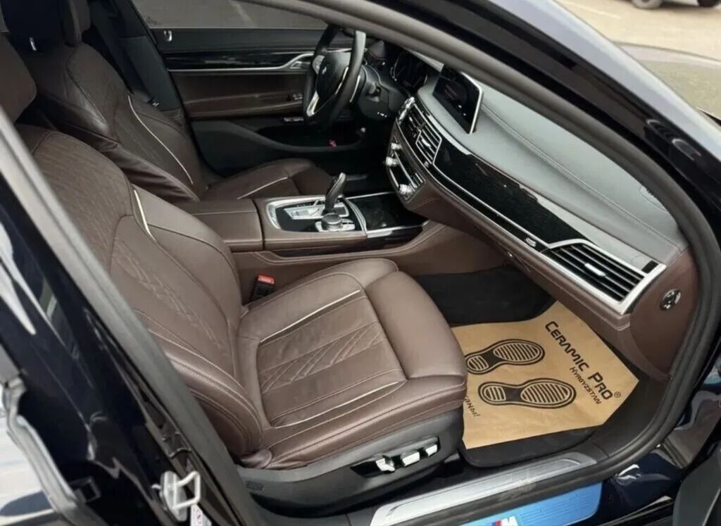 BMW 7 series: 2018 г., 3 л, Автомат, Бензин, Седан: фото 8