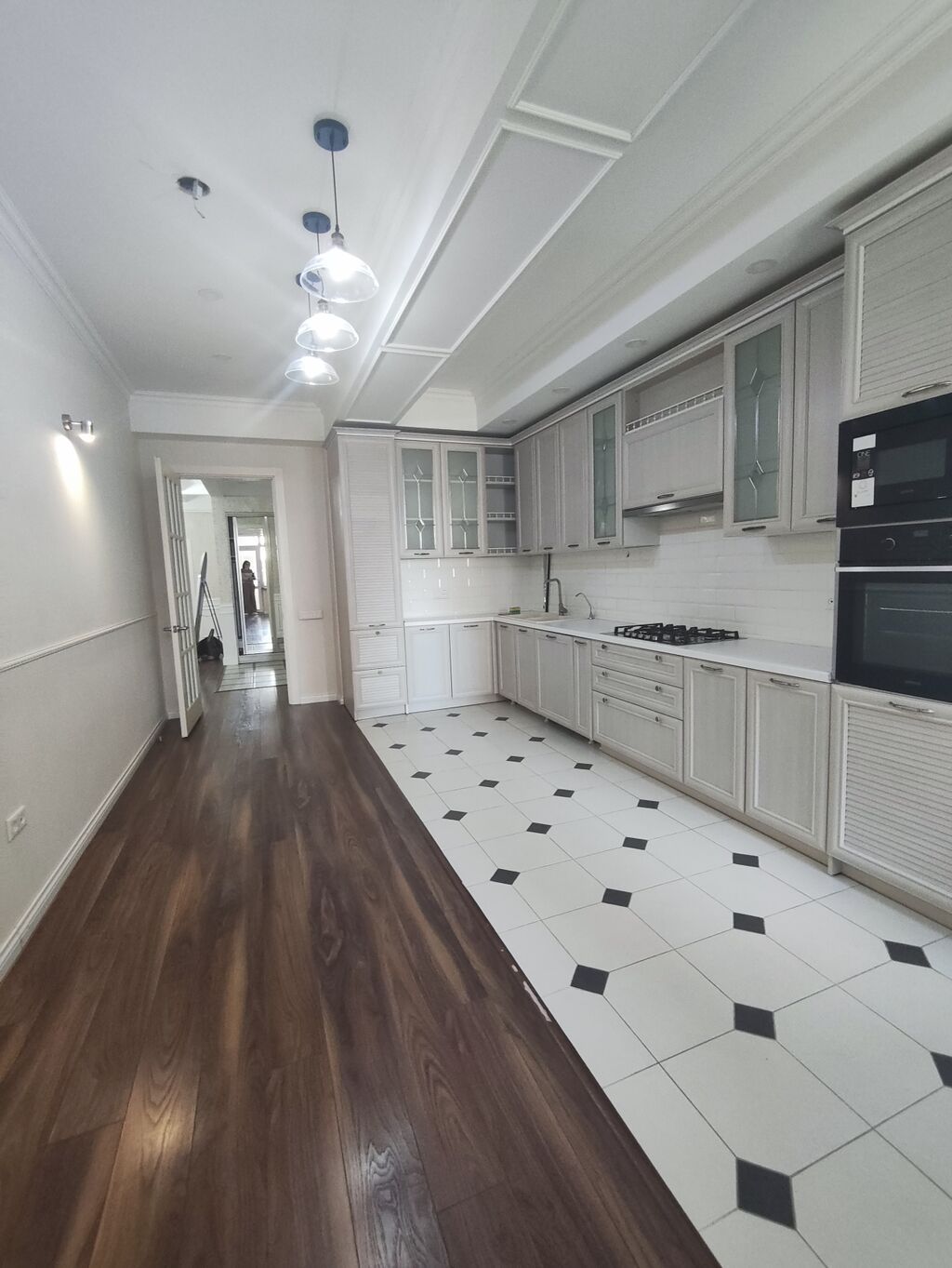 3 комнаты, 128 м², Элитка, 4 этаж, Евроремонт: фото 7