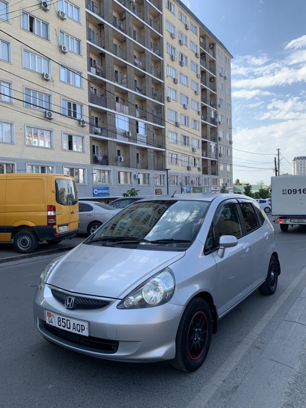 Honda Fit: 2003 г., 1.3 л, Вариатор, Бензин, Хэтчбэк: фото 5