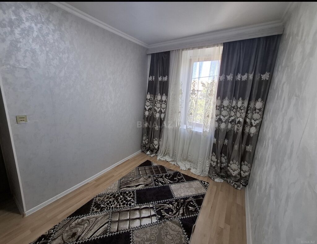 Bakı, 20-ci sahə, 3 otaqlı, Köhnə tikili, m. İçərişəhər, 65 kv. m