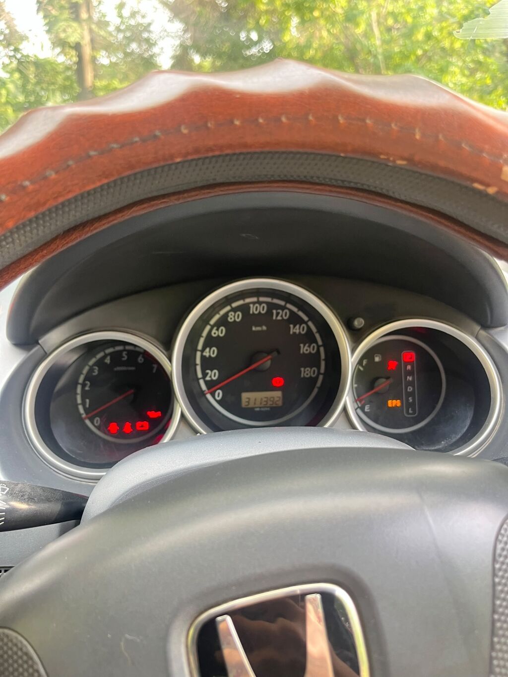 Honda Fit: 2002 г., 1.3 л, Автомат, Бензин, Хэтчбэк: фото 5