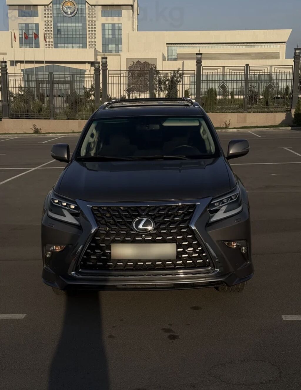 Lexus GX: 2010 г., 4.6 л, Автомат, Газ, Внедорожник: фото 2