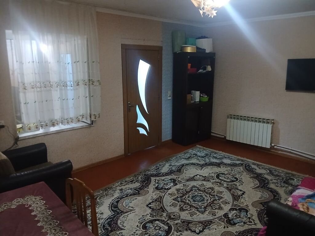 80 kv. m, 2 otaqlı, İnternet