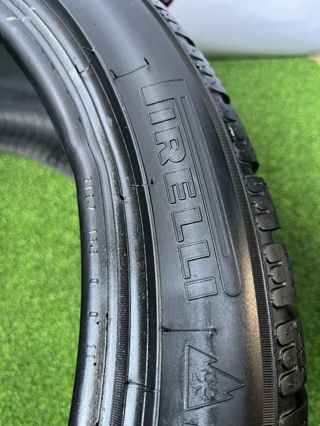 Шины 305 / 35 / R 20, Зима, Новый, Пара, Легковые, Германия, Pirelli: фото 4