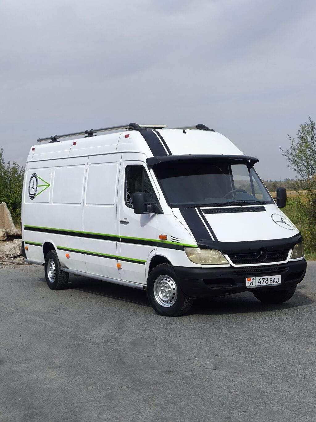 Mercedes-Benz sprinter