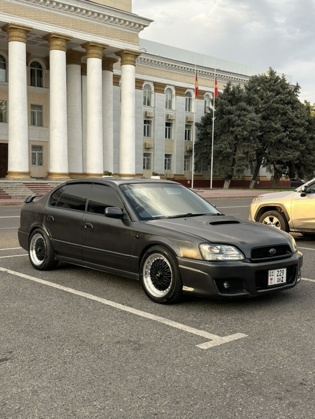 Subaru Legacy: 2001 г., Седан: фото 2