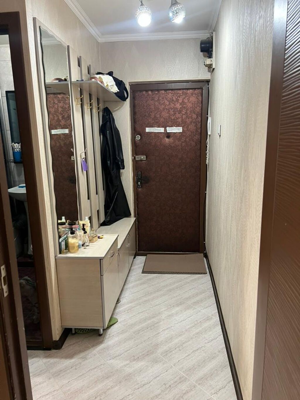 3 комнаты, 58 м², 1000 мелочей (Карпинка) 104 серия, 1 этаж, Косметический ремонт: фото 2
