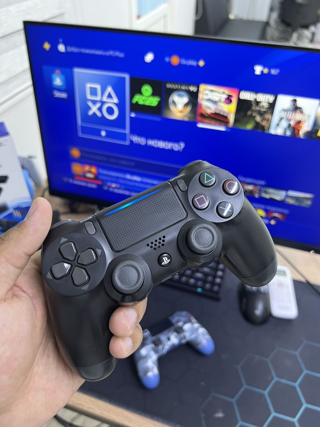 PlayStation 4 Pro 2TB, идеальное состояние: фото 2