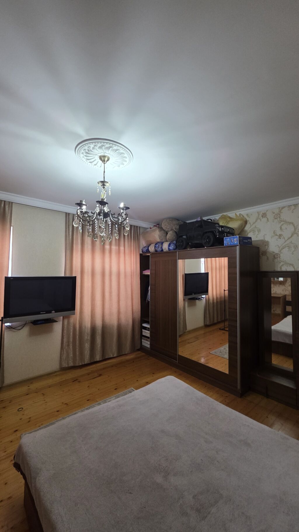 4 otaqlı, 145 kv. m, Yeni təmirli