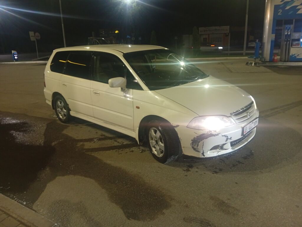 Honda Odyssey: 2001 г., Минивэн: фото 3