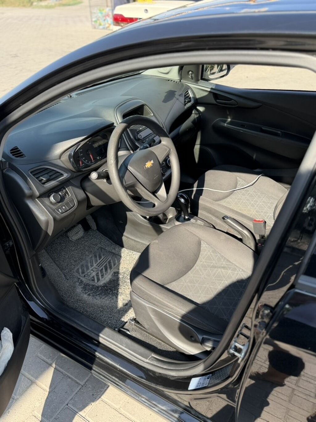 Chevrolet Spark: 2021 г., 1 л, Автомат, Бензин, Хэтчбэк: фото 8