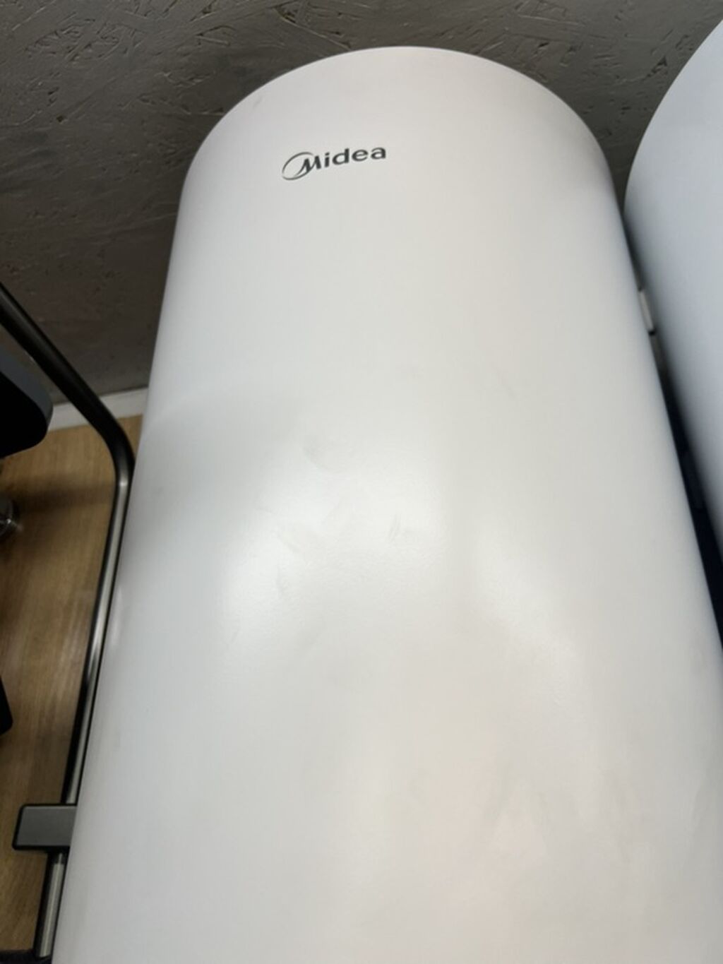 Водонагреватель Midea (накопительный) - Вертикальная цилиндрическая