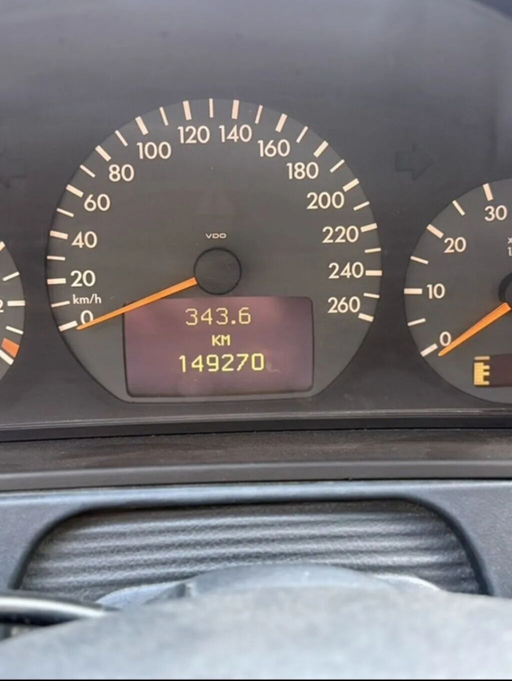 Mercedes-Benz E-Class: 2000 г., 4.3 л, Автомат, Бензин, Седан: фото 8