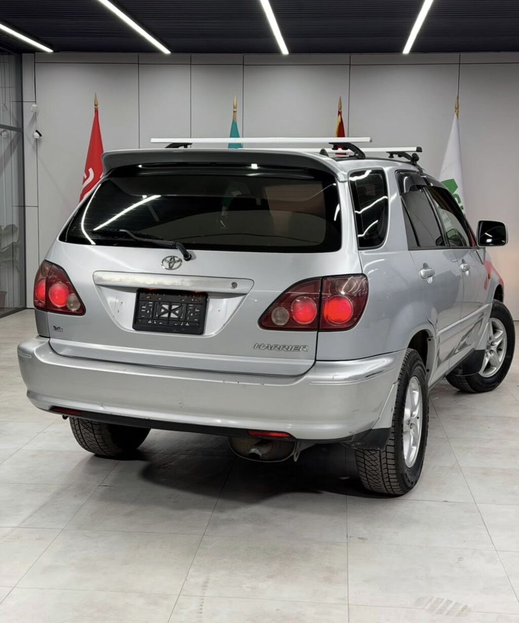 Toyota Harrier: 2000 г., 3 л, Автомат, Бензин, Кроссовер: фото 4