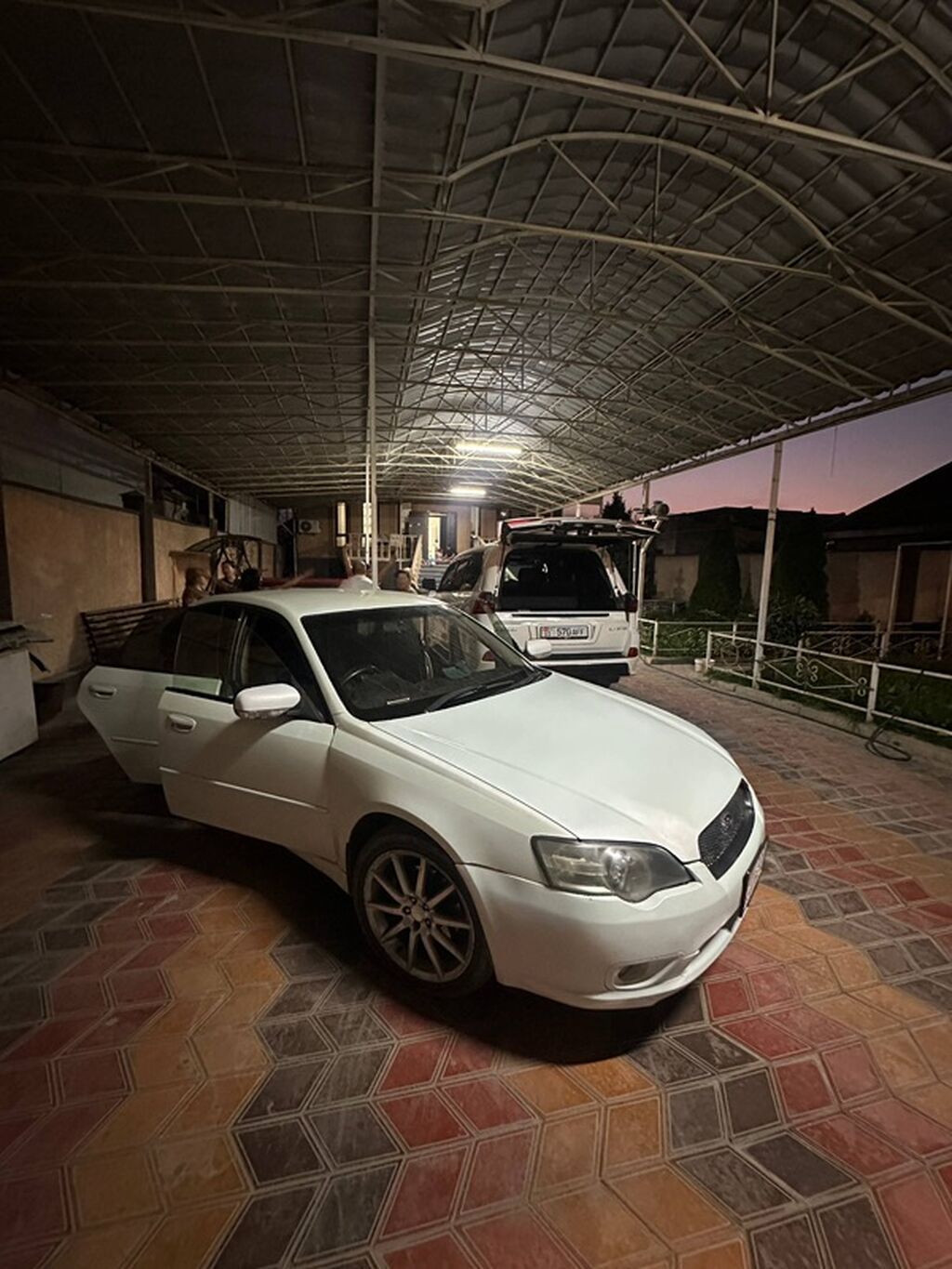 Subaru Legacy: 2005 г., Седан: фото 3