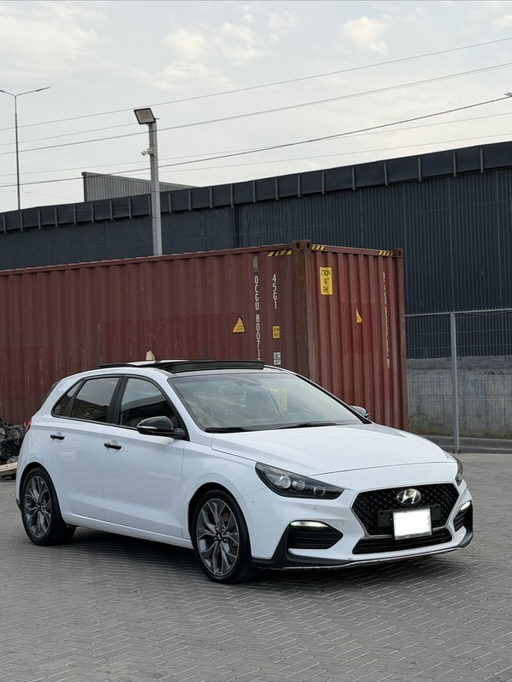 Hyundai i30: 2018 г., 1.6 л, Автомат, Бензин, Хэтчбэк: фото 2