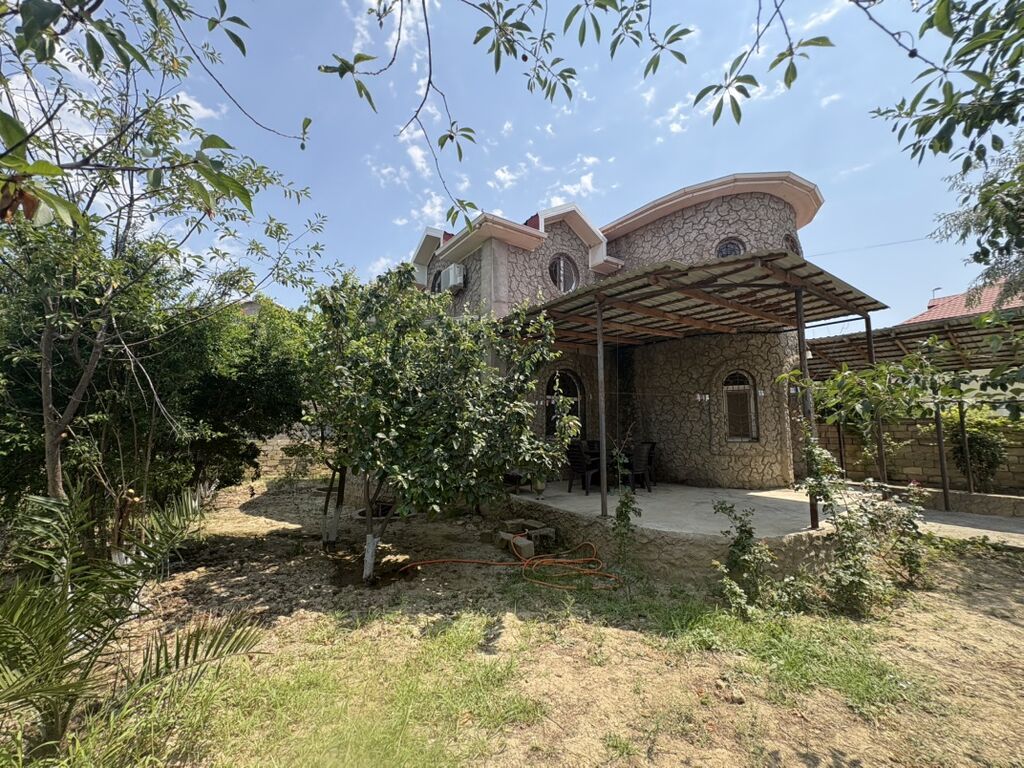 4 otaqlı, 272 kv. m, Kredit yoxdur, Orta təmir