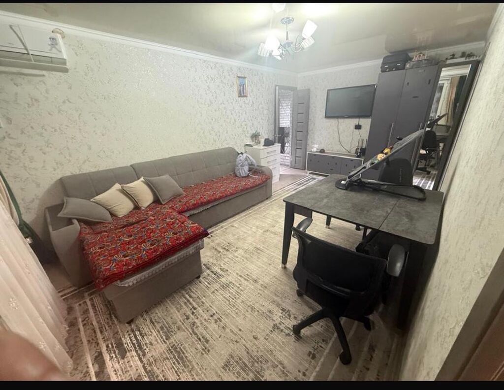Продам 3-комн. квартиру, 49 м², Политех, 2 этаж: фото 3