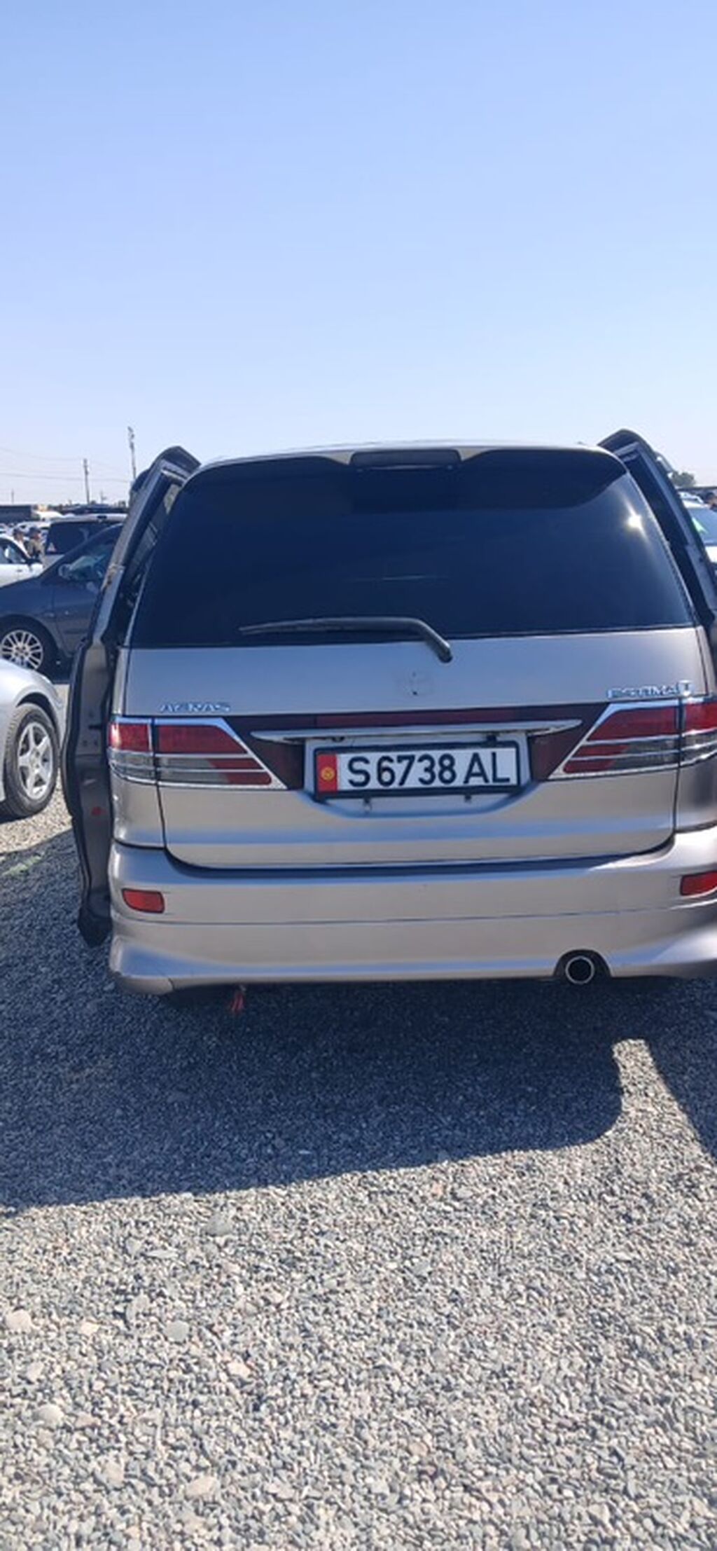 Toyota Estima: 2003 г., 2.4 л, Автомат, Минивэн: фото 2