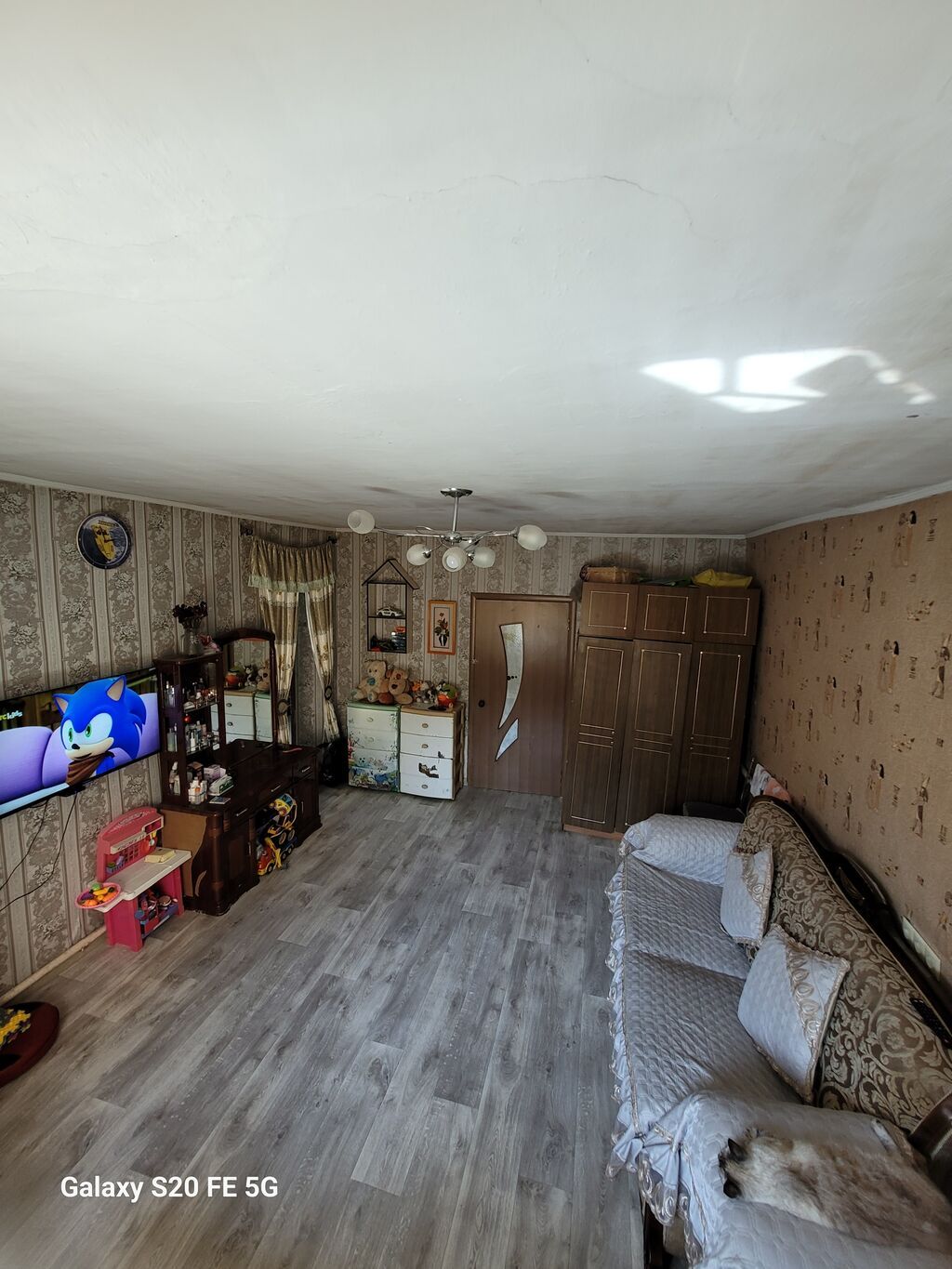 Продаётся пол дома 46кв.м отопливается на газе вода скважина: фото 4