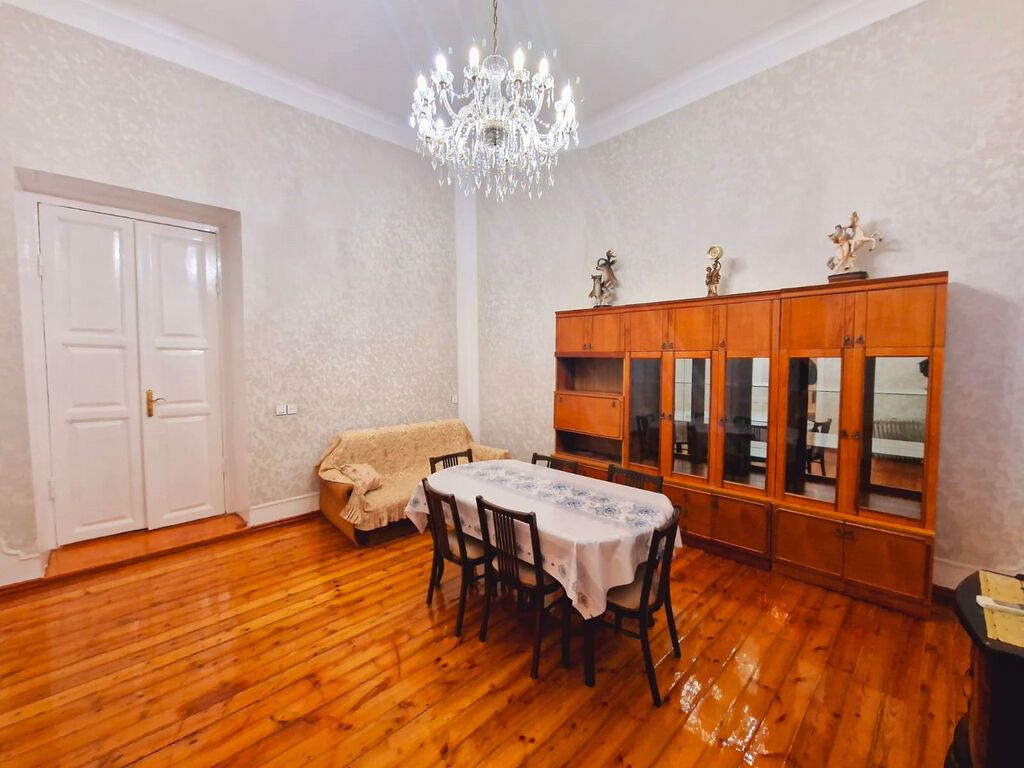 Səbaildə 2 otaqlı köhnə tikili mənzil kirayə verilir, 65 m², 650 AZN/ay, şəkil 3 / 12