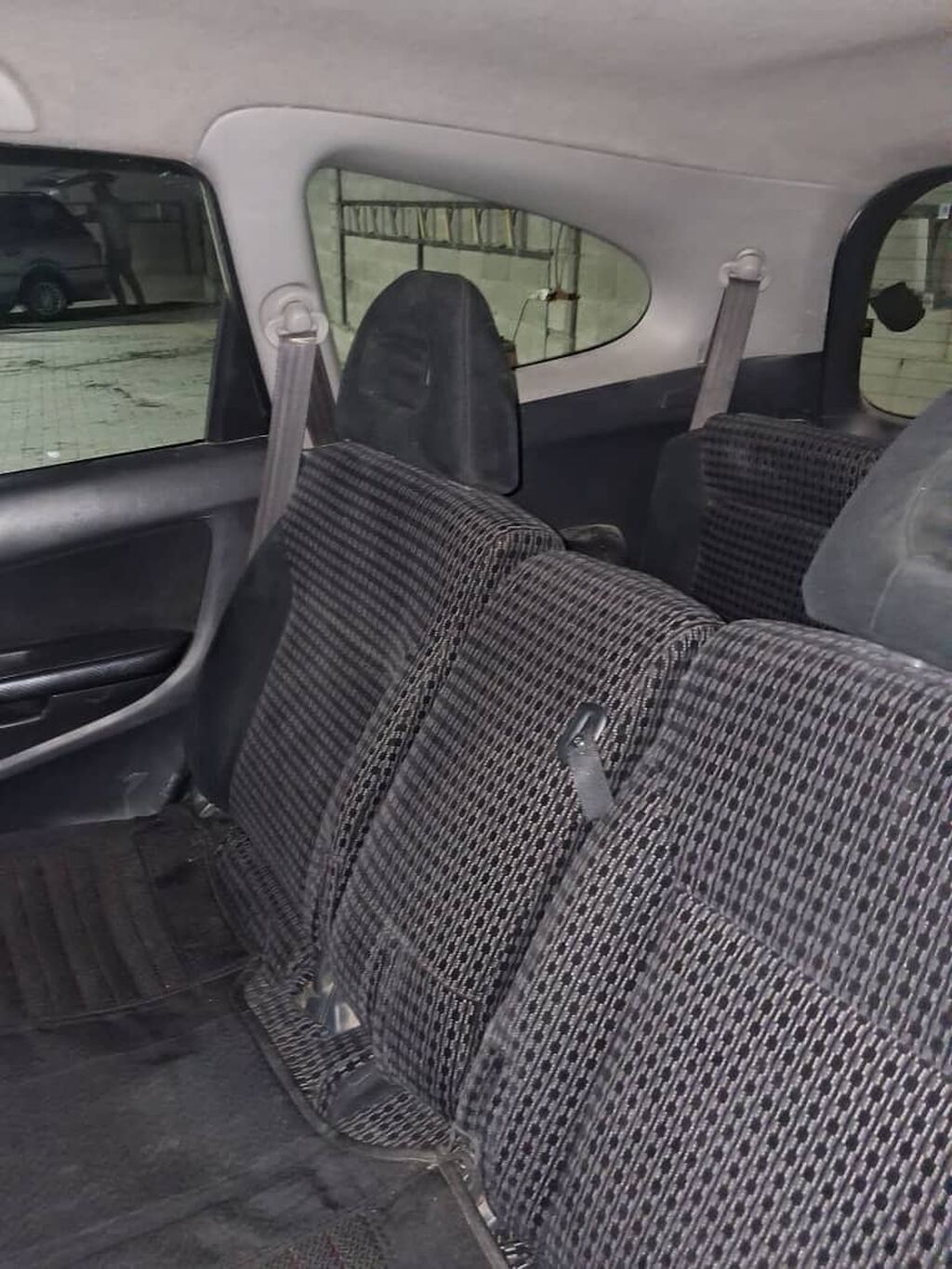 Honda Stream: 2002 г., 1.7 л, Автомат, Бензин, Минивэн: фото 5