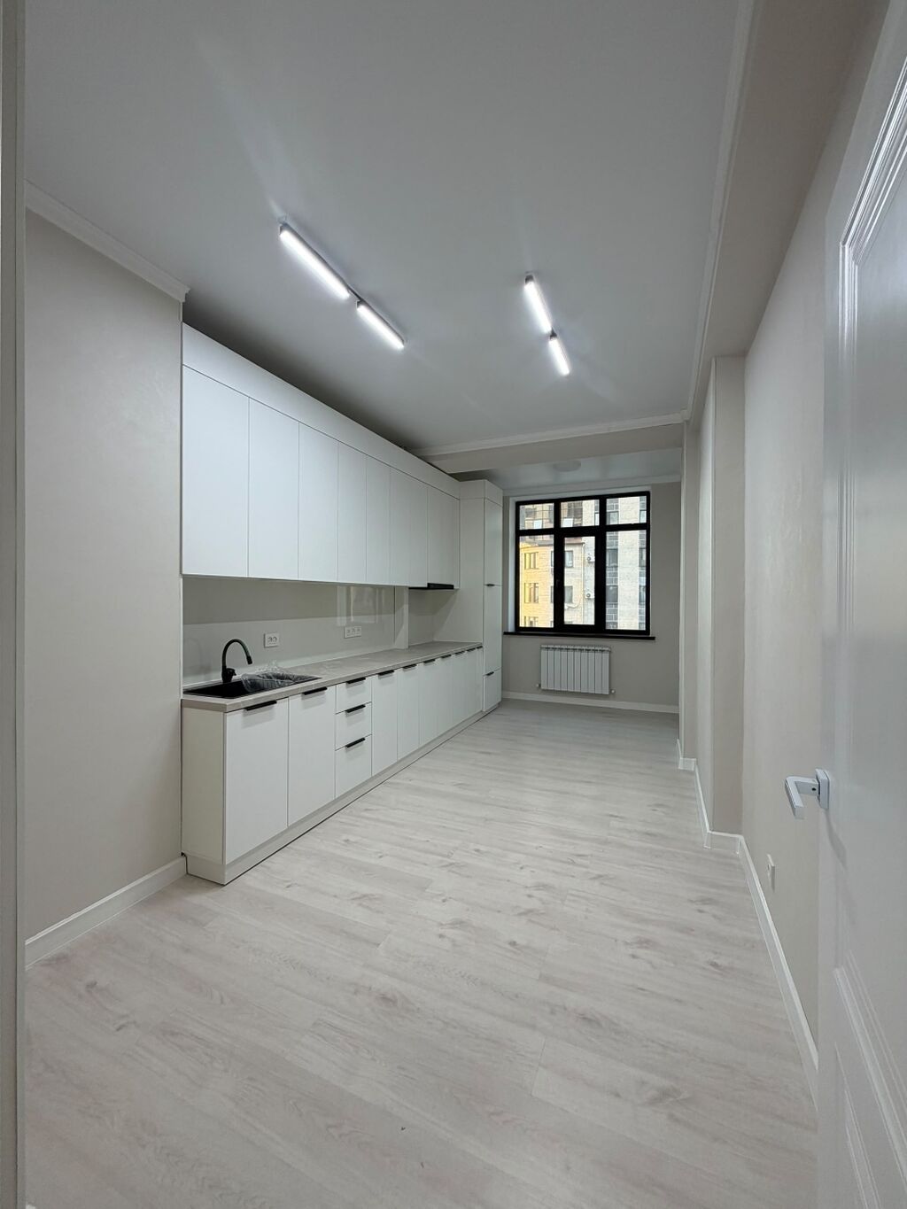 3 комнаты, 106 м², Джал-15 Элитка, 3 этаж, Дизайнерский ремонт: фото 5