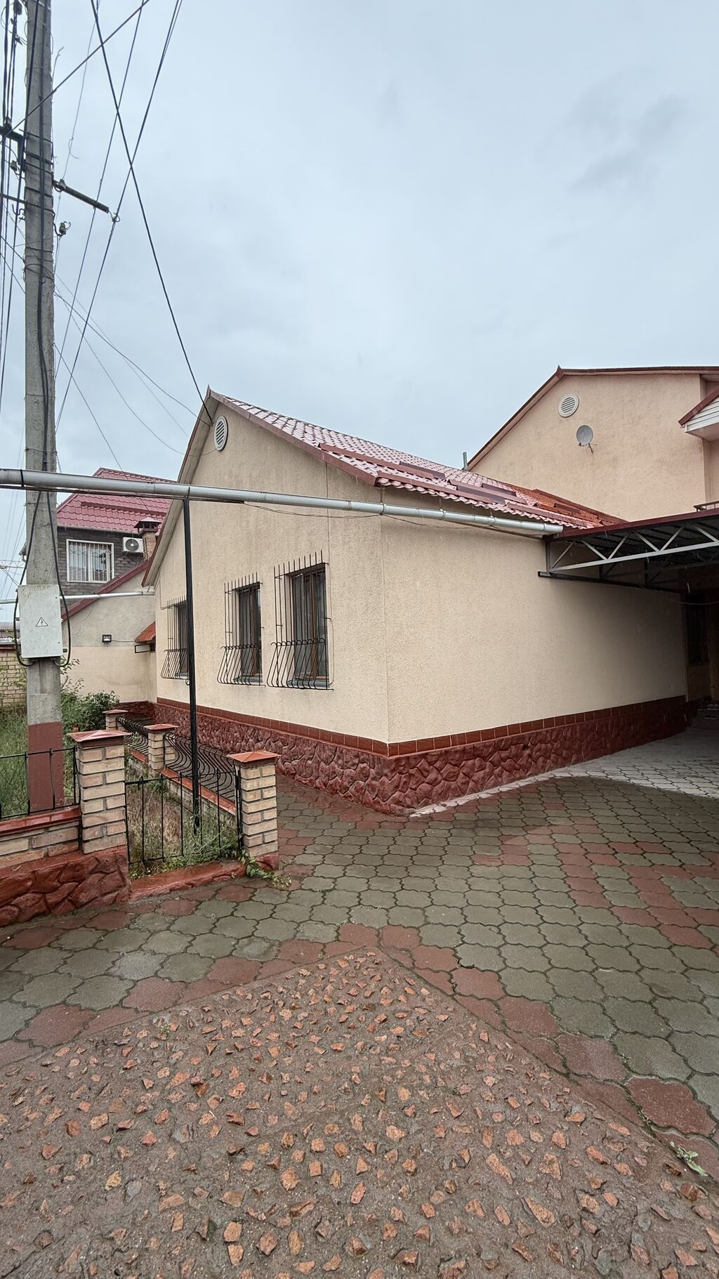 Срочно продаётся 2‑х этажный кирпичный дом в центре города! Локация: фото 3