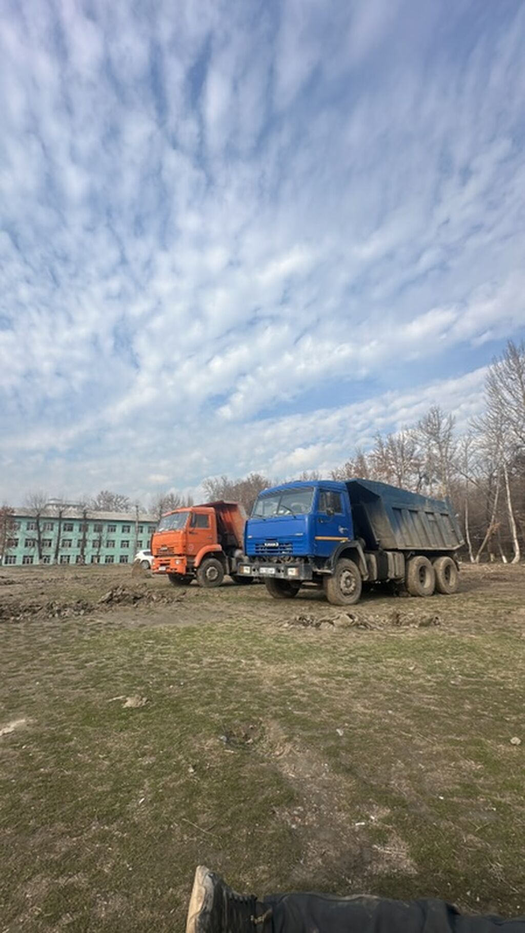 КАМАЗ самосвал 6x4, с высокими бортами и усиленным кузовом для сыпучих: фото 3
