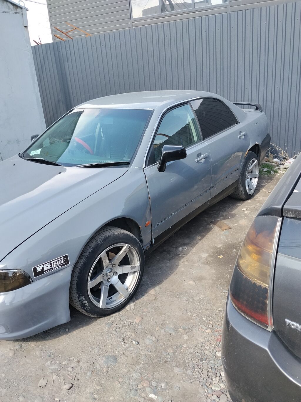 Mitsubishi Diamante: 2001 г., 2.5 л, Автомат, Бензин, Седан: фото 2