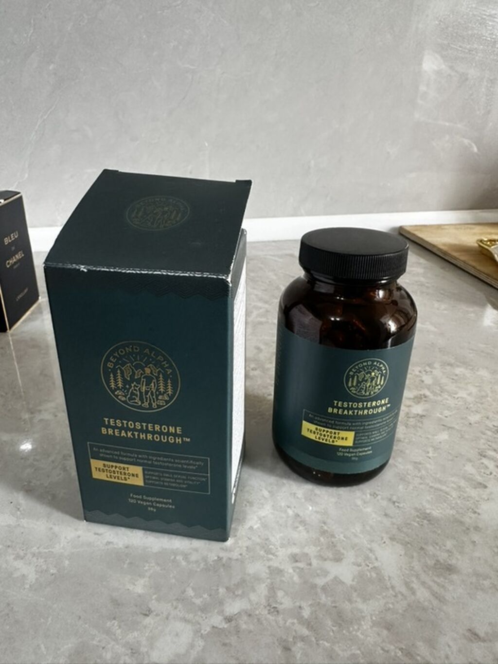 Beyond Alpha Testosterone Breakthrough — пищевая: Договорная Витамины и ...