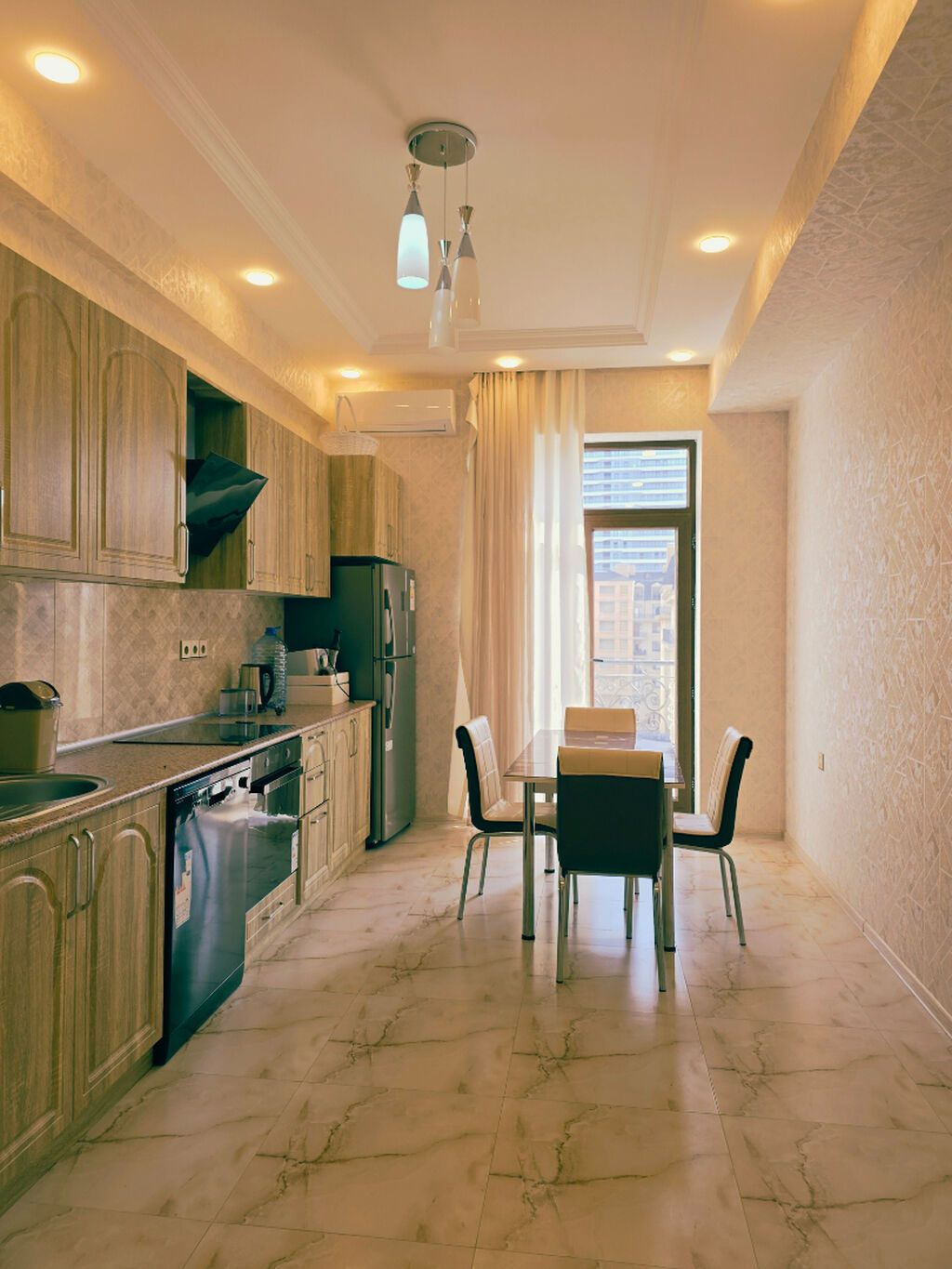 Ağ şəhərdə 3 otaqlı mənzil kirayə verilir, 140 m², 1 800 AZN/ay, şəkil 4 / 12