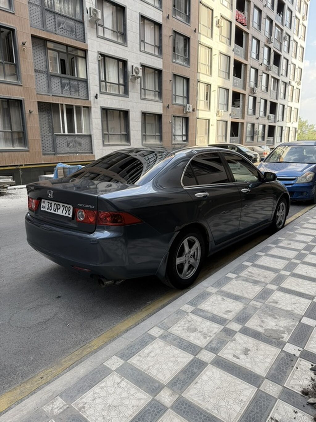 Honda Accord: 2003 г., 2 л, Механика, Бензин, Седан: фото 3