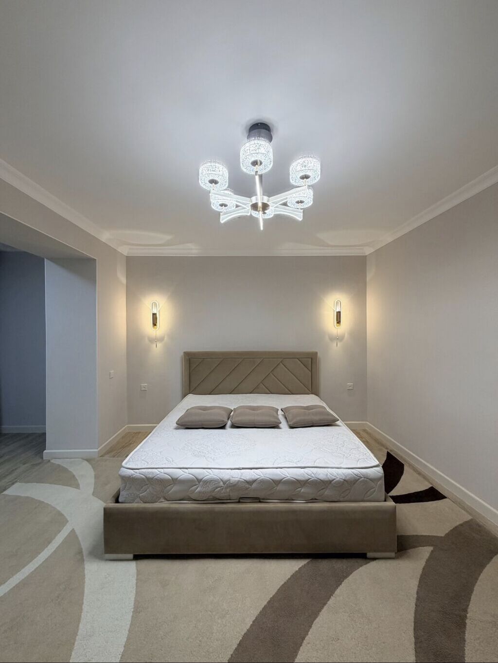 3 комнаты, 120 м², 9 мкр Индивидуалка, 1 этаж, Евроремонт: фото 2