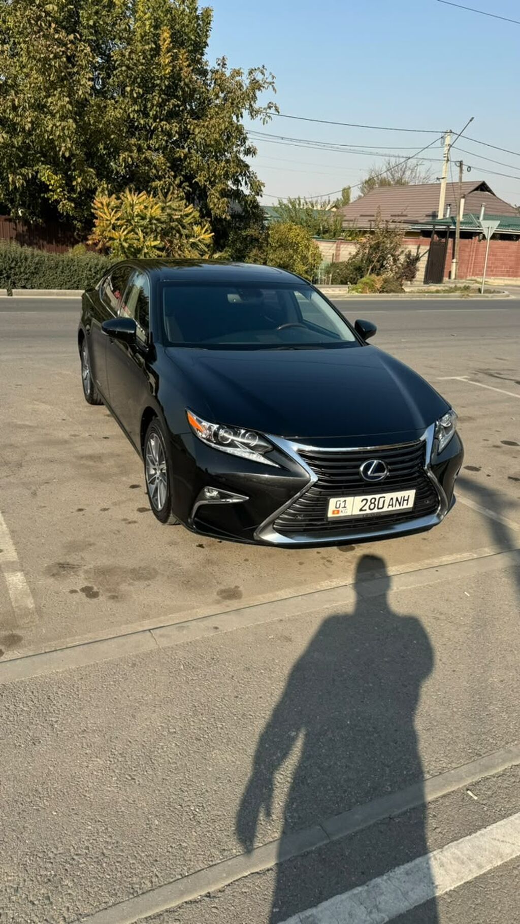 Lexus ES: 2017 г., 2.5 л, Автомат, Гибрид, Седан: фото 2