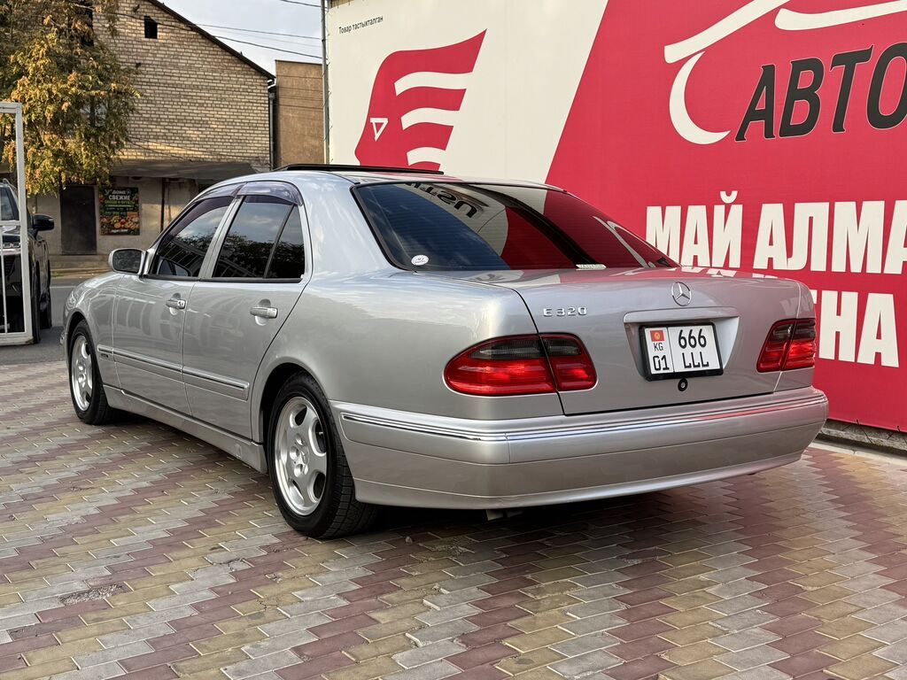 Mercedes-Benz E-Class: 1999 г., 3.2 л, Автомат, Бензин, Седан: фото 6