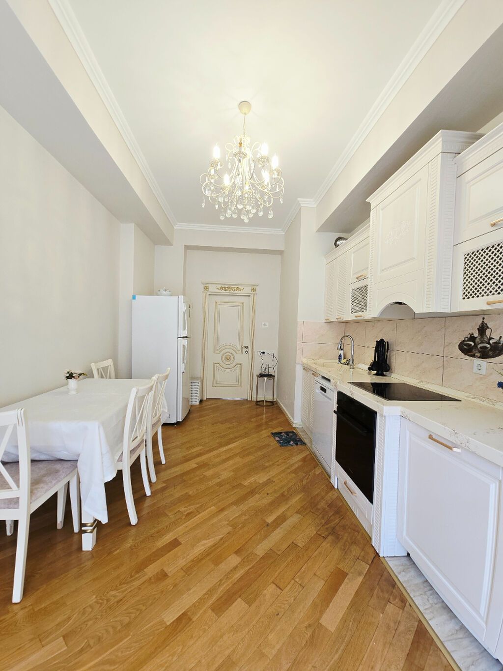 Ağ şəhərdə 3 otaqlı mənzil kirayə verilir, 140 m², 1 700 AZN/ay, şəkil 5 / 12