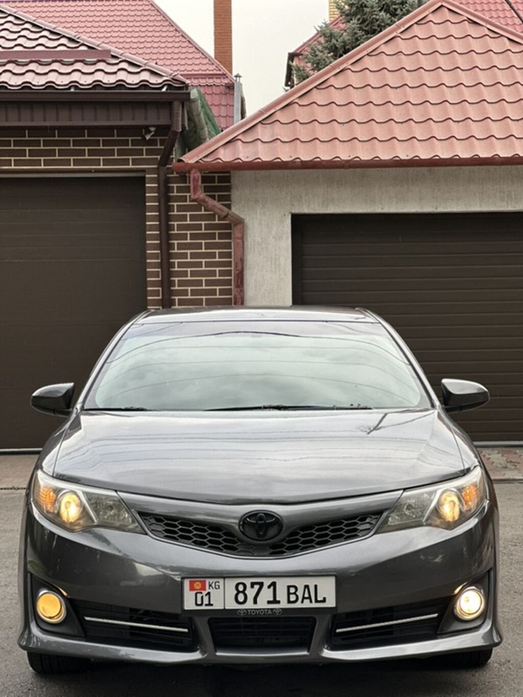 Toyota Camry: 2014 г., Газ, Седан: фото 3
