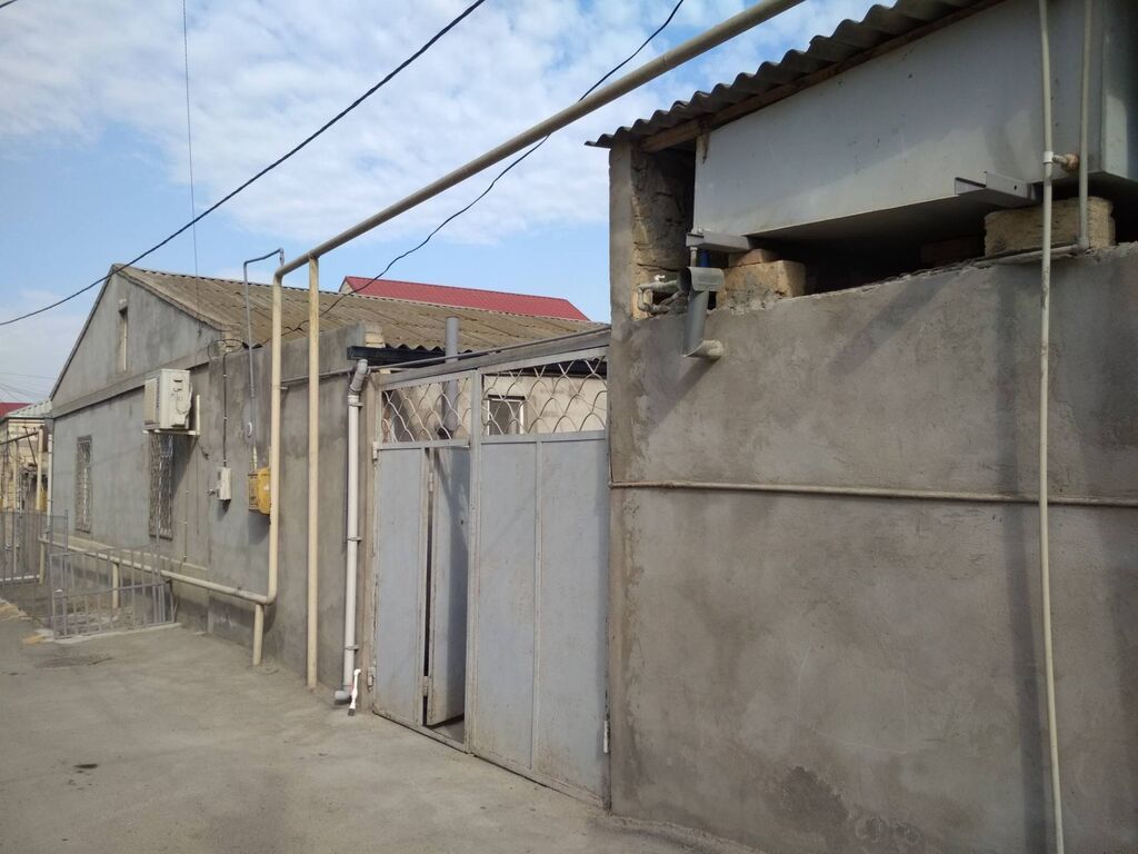 3 otaqlı, 135 kv. m, Orta təmir
